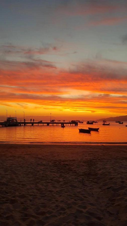 Casa Com Por Do Sol Em Canto Grande - Casa Beira Mar Бомбиньяс Экстерьер фото